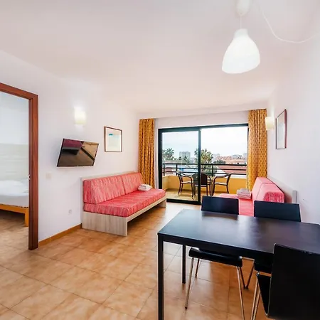 Holiday home Apto Con Terraza 302 *